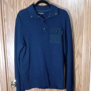 Banana Republic Nave Blue Italian Merino Wool.  Size L.